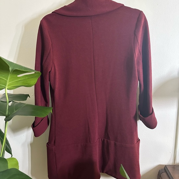 Burgundy French Mauve Blazer size medium EUC - Picture 4 of 4